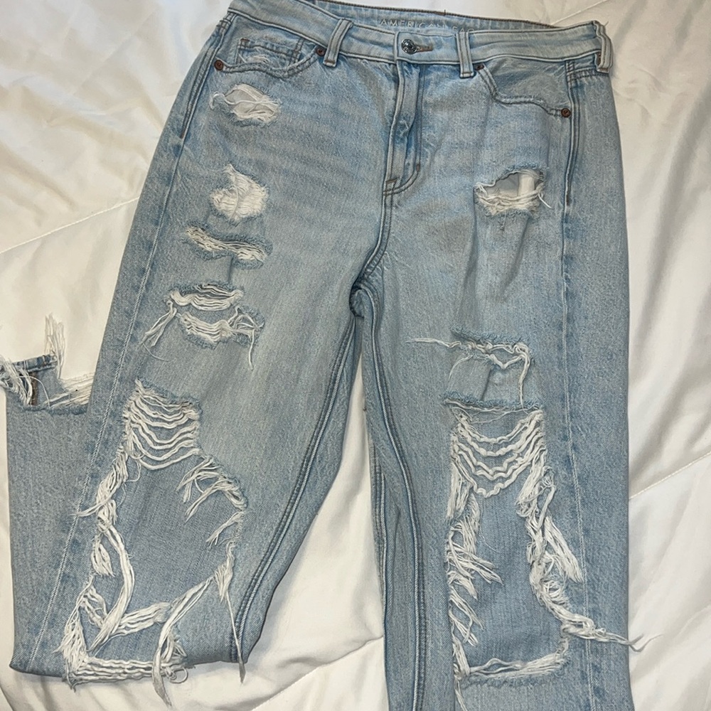 American Eagle Mom Jeans